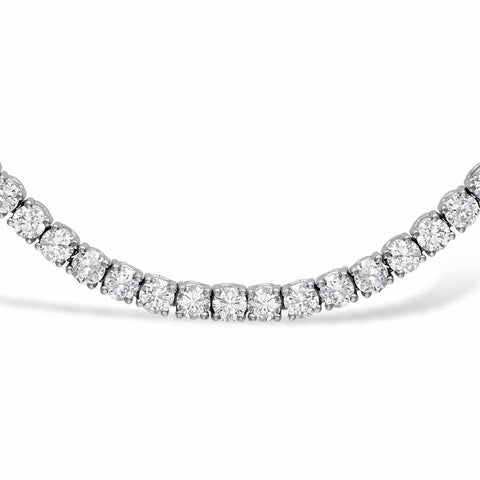 Tennis necklace with diamonds 2.90ct in 18K gold